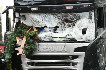 Le camion utilisé lors de l'attentat contre un marché de Noël de Berlin, le 20 décembre 2016
