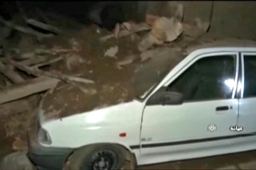 Capture d'écran d'une vidéo publiée le 8 novembre 2019 par Iran Press montre des dégâts dans un village à 120 km au sud-est de Tabriz en Iran après un séisme
