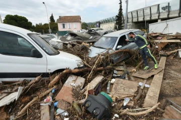 Un quartier de Cannes dévasté par les flots, le 6 octobre 2015