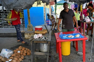 Un commerçant vénézuélien sur un marché de Guiria, au Venezuela, le 19 décembre 2020