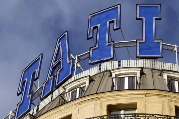 L'enseigne de mode à bas prix Tati a été déclarée vendredi en cessation de paiement, ouvrant la voie à une procédure de redressement judiciaire, a-t-on appris samedi auprès de la direction