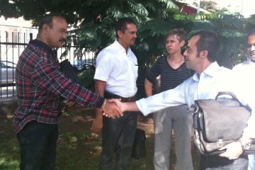Mardi 21 juin 2011: rencontre entre les syndicats des salariés et le Medef à la direction du travail (Mounice Najafaly)