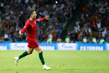 Cristiano Ronaldo triple buteur avec le Portugal face à l'Espagne dans le groupe B du Mondial à Sotchi, le 15 juin 2018