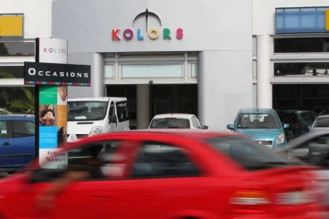Kolors automobile à Saint Denis
Photo Mamousse Mathieu