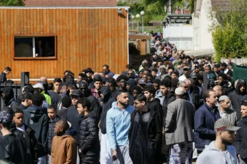 Les funérailles de Shemseddine, à la mosquée de Savigny-sur-Orge, près de Paris, le 9 avril 2024