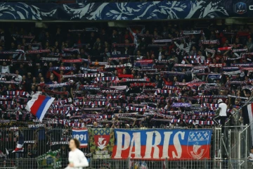 Des supporteurs du Paris SG lors du match contre Avranches, le 5 avril 2017 à Caen