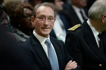 L'ancien maire de Paris Bertrand Delanoe le 4 décembre 2015 à Paris