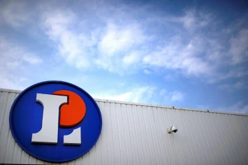Bercy exige 117 millions d'euros, une amende record dans la grande distribution, du géant E.Leclerc, l'accusant de faire pression indûment sur ses fournisseurs