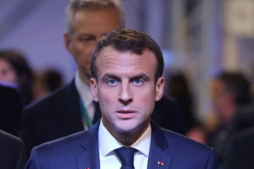 La prise de parole d'Emmanuel Macron, photographié ici le 1er décembre au G20 de Buenos Aires devant son ministre de l'Economie Bruno Le Maire, est très attendue 