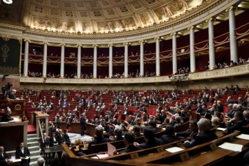 L'opposition a promis de revenir sur cette mesure en cas d'alternance