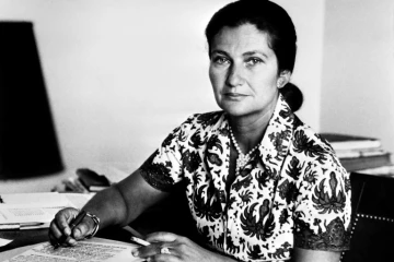 Simone Veil en 1974 à Paris