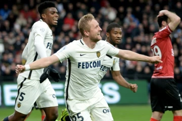 Le défenseur Kamil Glik ouvre le score pour Monaco face à Guingamp au Roudourou, le 25 février 2017