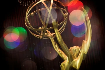 La 72e édition des Emmy Awards a été bouleversée par la pandémie de coronavirus qui l'a contrainte à changer ses règles et son calendrier pour 2020
