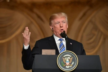 Donald Trump donne une conférence de presse dans sa résidence de Mar-a-Lago en Floride, le 18 avril 2018