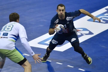 L'ailier de l'équipe de France de handball Mickaël Guigou face à la Slovénie en match de préparation au Mondial, le 6 janvier 2017 à Toulouse