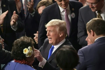 Donald Trump arrive au Congrès pour son premier discours sur l'état de l'Union