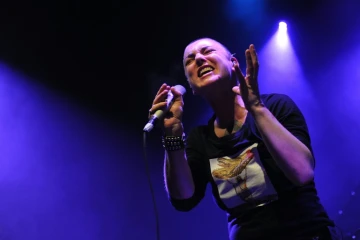 La chanteuse irlandaise Sinead O'Connor en concert à New York, le 23 février 2012