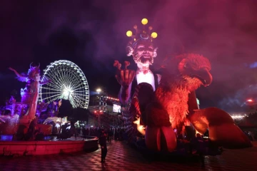 Le roi du Carnaval de Nice ouvre le 137e défilé, le 11 février 2022 