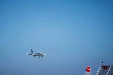 Le gouvernement va mettre en place dès 2020 une "écocontribution" de 1,50 à 18 euros sur les billets d'avion pour tous les vols au départ de la France