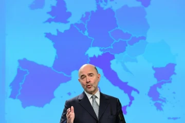 L'Europe va demander à Emmanuel Macron "d'être sérieux sur les finances publiques et de tenir les engagements de la France", avertit Pierre Moscovici, Commissaire européen aux Affaires économiques