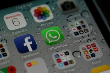 Quatre Français sur cinq utilisent chaque mois au moins un réseau social, Facebook, YouTube et Twitter arrivant en tête des audiences, selon le bilan annuel présenté jeudi par Médiamétrie.