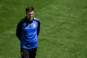 Le sélectionneur serbe Mladen Krstajic lors d'un entraînement de son équipe à Samara en Russie, le 15 juin 2018