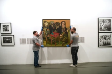 Le musée d'art moderne d'Istanbul va déménager et faire peau neuve, les oeuvres sont décrochées puis mises en caisse, le 23 mars 2018