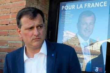 Le député FN Louis Aliot, le 7 juin 2017 à Saint-Laurent-de-la-Salanque dans les Pyrénées-Orientales
