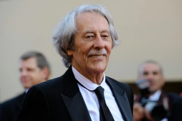 L'acteur français Jean Rochefort arrive à la cérémonie d'ouverture du 62e festival de Cannes, le 13 mai 2009