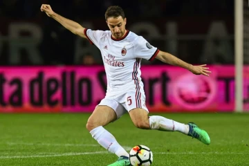 Le milieu de terrain de l'AC Milan, Giacomo Bonaventura, au cours d'un match de Serie A face à Turin au stade Olympique de Turin, le 18 avril 2018