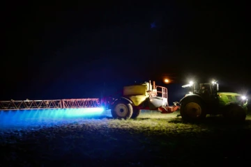 Epandage de glyphosate dans une ferme du nord-ouest de la France, 
à Saint-Leonard-des-Bois, le 21 mars 2019
