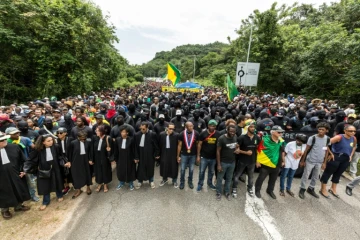 Manifestation aux abords du centre spatial de Kourou, en Guyane, le 4 avril 2017