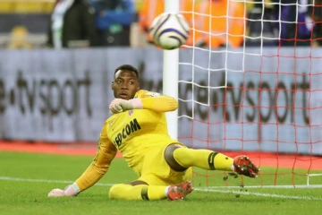 Le gardien de but monégasque Loïc Badiashile lors du quart de finale de Coupe de la Ligue entre l'AS Monaco et le Stade Rennais au stade Louis II à Monaco, le 9 janvier 2019