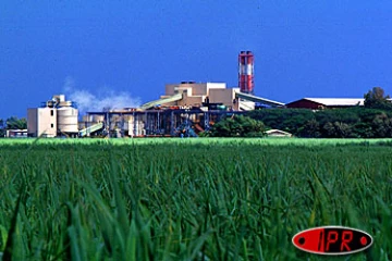 La centrale thermique de Bois Rouge (notre photo) et celle du Gol produisent une bonne partie de l'électricité consommée dans l'île