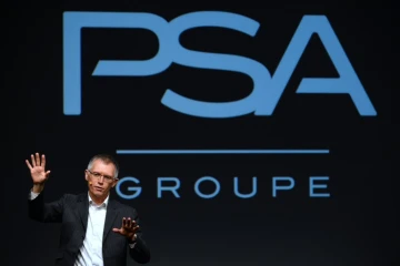 Le PDG du groupe PSA Carlos Tavares, lors de la présentatikon du plan stratégique au siège du groupe à Paris le 5 avril 2016