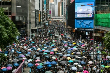 Des manifestants sont rassemblés dans le centre de Hong Kong, le 31 août 2019.