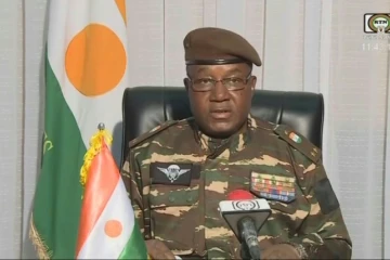 Le général Abdourahamane Tiani, nouvel homme fort du Niger, s'exprime à la télévision nationale le 28 juillet 2023.