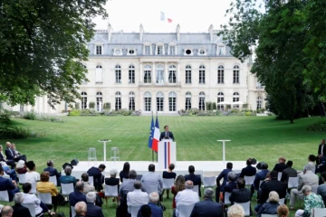 Emmanuel Macron s'adresse aux membres de la  Convention citoyenne pour le climat, le 29 juin à l'Elysée, à Paris