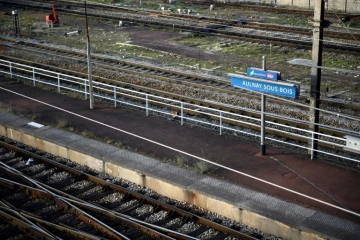 Le trafic entre Paris et l'aéroport Roissy-CDG sera perturbé le week-end du 12 et 13 août, en raison d'une interruption totale de la circulation du RER B entre la Gare du Nord et Aulnay-sous-Bois, a rappelé jeudi la SNCF.
