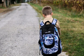 Le programme "chemin des écoliers" appliqué dans sept écoles de la ville espagnole de Pontevedra encourage les écoliers à aller à l'école à pied