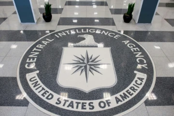 Smartphones, télévisions connectées ou encore logiciels populaires peuvent être transformés en appareils d'écoute à l'insu de leur utilisateur, affirme WikiLeaks