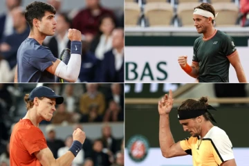 Photomontage des demi-finalistes de Roland-Garros Carlos Alcaraz (en haut à gauche), Jannik Sinner (en bas à gauche), Casper Ruud (en haut à droite) et Alexander Zverev (en bas à droite) 
