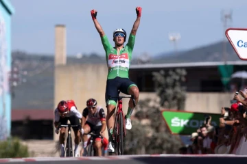 Le Danois Mads Pedersen remporte la 13e étape de la Vuelta, le 2 septembre 2022 à Montilla  