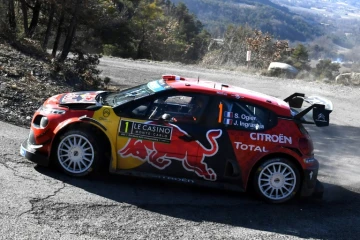 La Citroën C3 de Sébastien Ogier et Julien Ingrassia, lors du Rallye de Monte-Carlo, le 25 janvier 2019