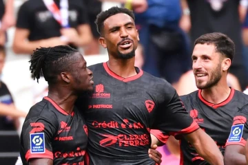 La joie des Clermontois après l'égalisation sur un csc face aux Lyonnais, le 22 août 2021 au Groupama Stadium