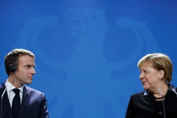 Le président de la République Emmanuel Macron et la Chancelière Angela Merkel le 18 novembre 2018 à Berlin