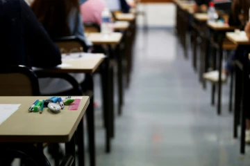 Le ministère de l'Education porte plainte après des "suspicions de fuites" de sujets du bac de mathématiques de série ES et L