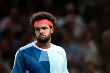 Jo-Wilfried Tsonga lors de son match perdu contre Milos Raonic à Paris-Bercy, le 4 novembre 2016 
