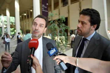 David-Olivier Kaminski (G) et Patrick Klugman, les avocats de Jonathan, le 26 juin 2018 au tribunal de Créteil