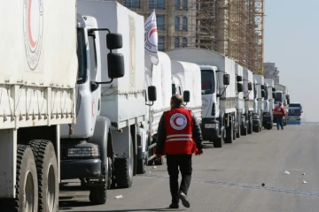 Un convoi du Croissant rouge quitte Damas pour Madaya et Zabadani le 17 février 2016 